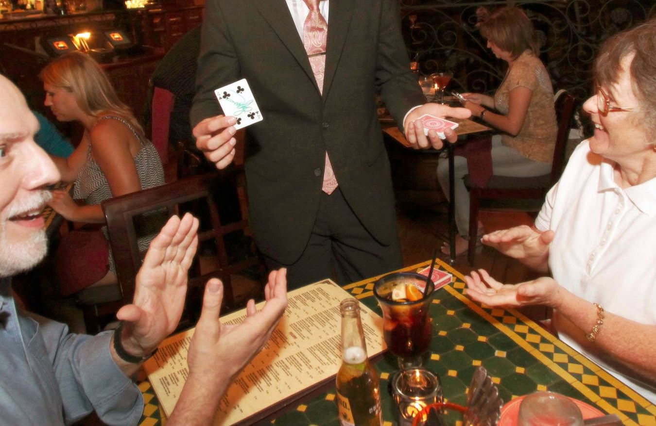 restaurant magician